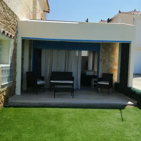 House On The Sea Apartment